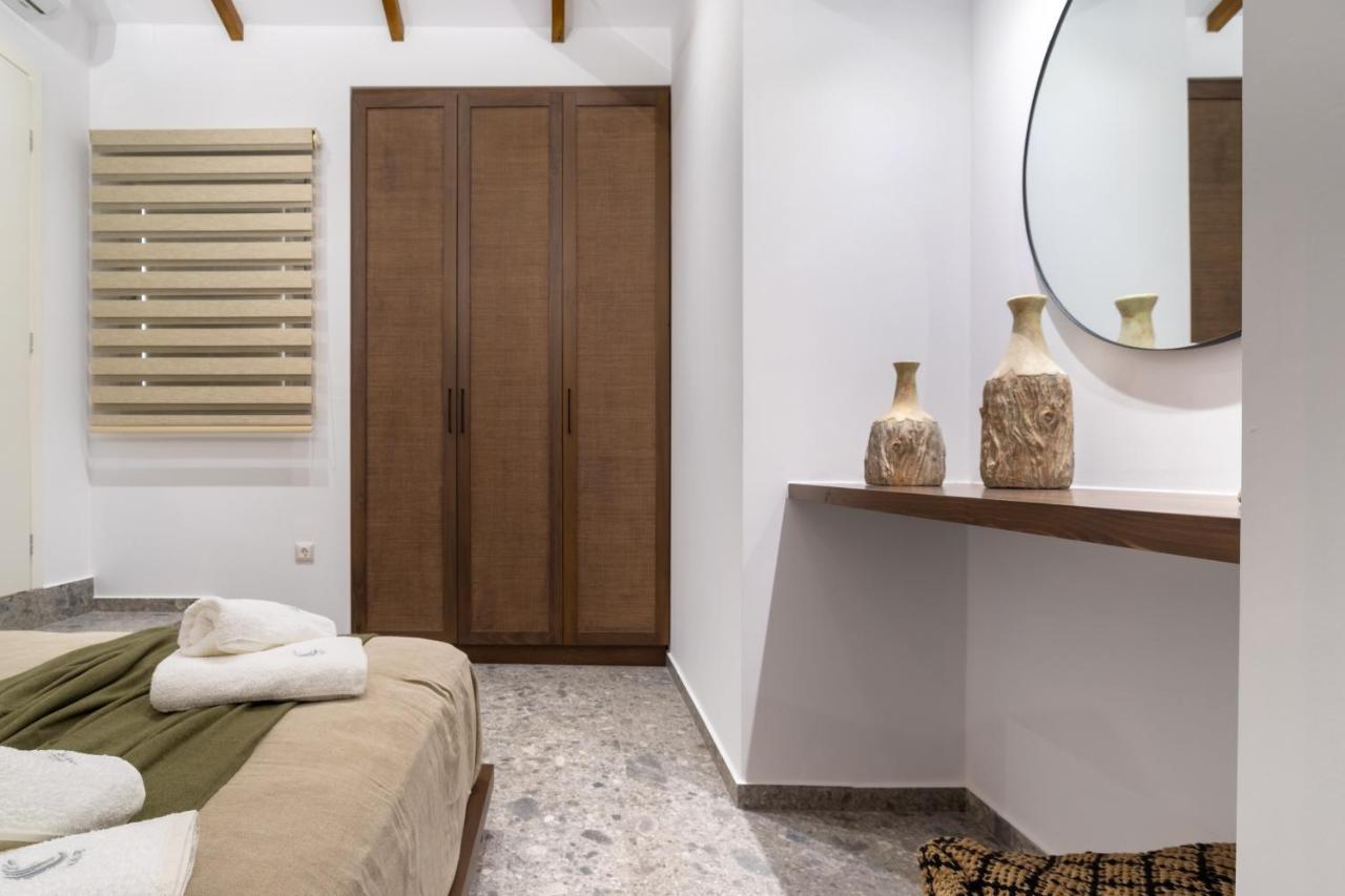 Wave, An Idyllic Seafront Suite By Nirousuites Kokkini Hani Exterior foto